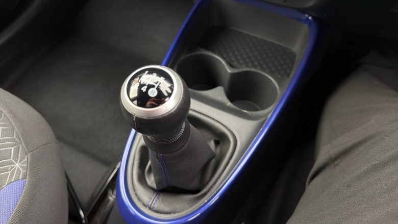 Toyota Aygo X 1.0 VVT-i Edge 5dr Petrol Hatchback